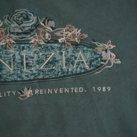Vintage Venezia Jeans Sage Green Rose Floral Sweatshirt Embroidered Venezia 14 - Picture 8 of 10